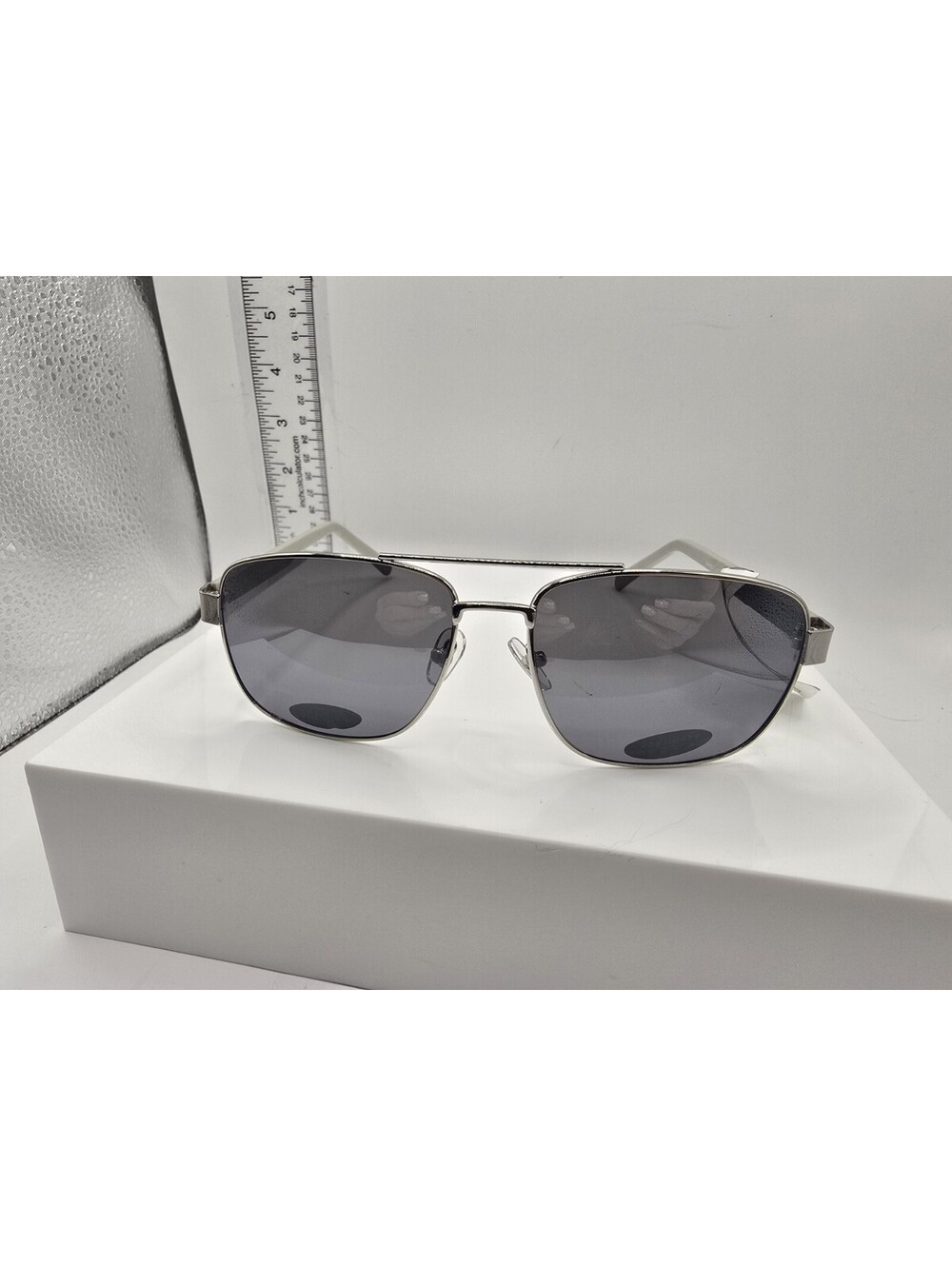 Pugsgear Pugs Style M6 Sunglasses Black Gray Aviator Polarized Frames